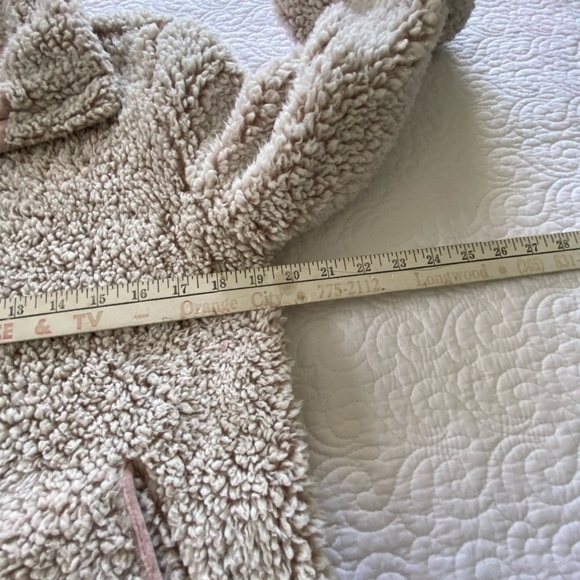 Altar'd State Sherpa Cream and Pink Short Jacket Size Small - Picture 7 of 11